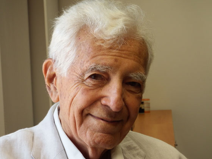 Morre o geofísico Wagner Freire aos 83 anos.